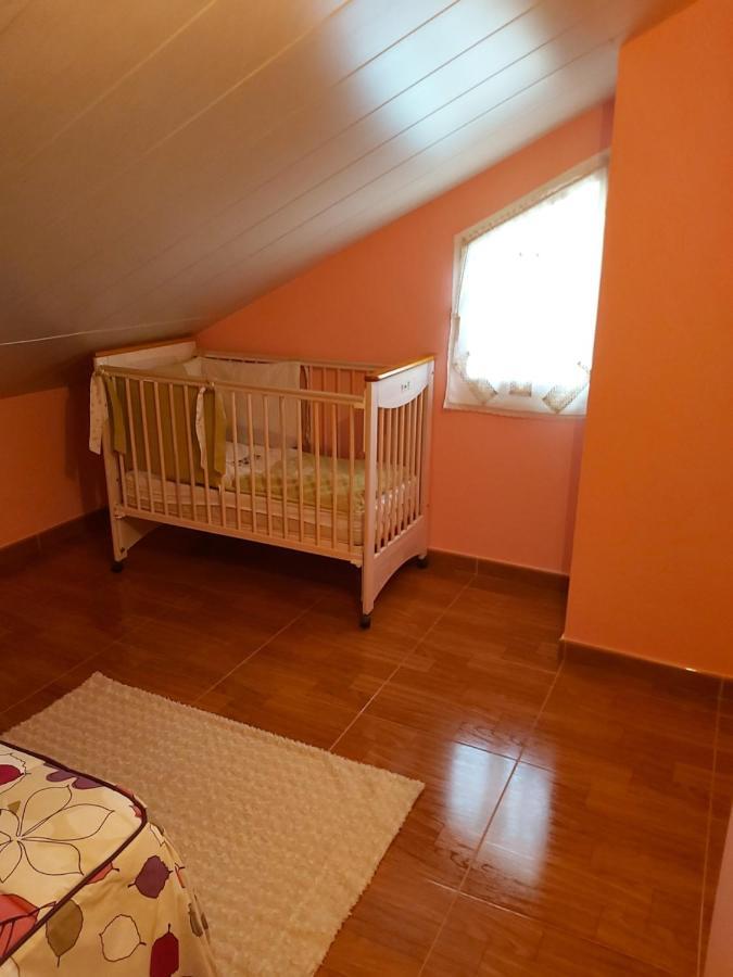Despertar Con El Sonido De Los Pajaros Villa Melide Exterior photo