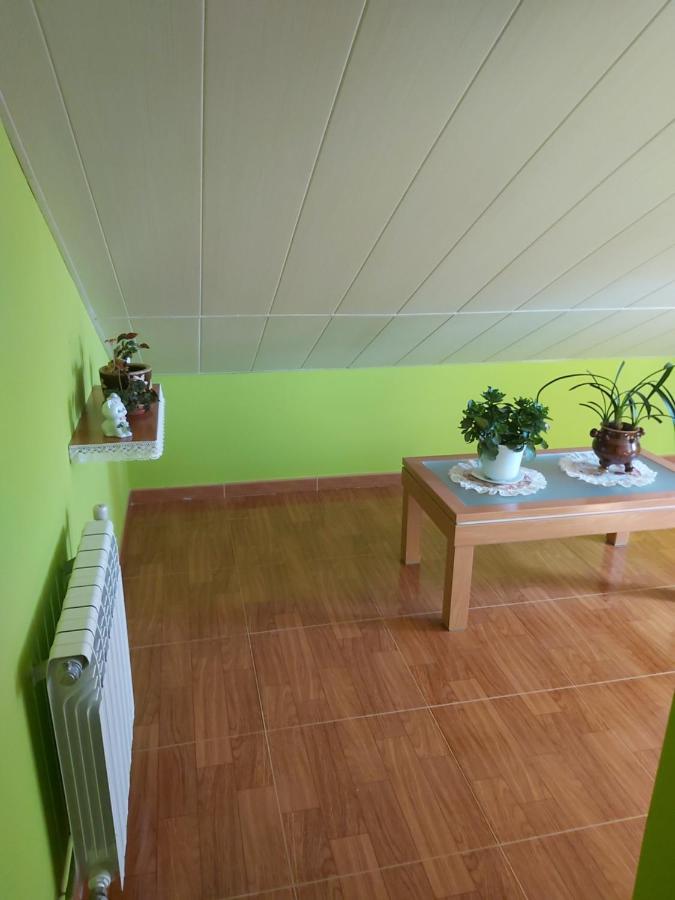 Despertar Con El Sonido De Los Pajaros Villa Melide Exterior photo